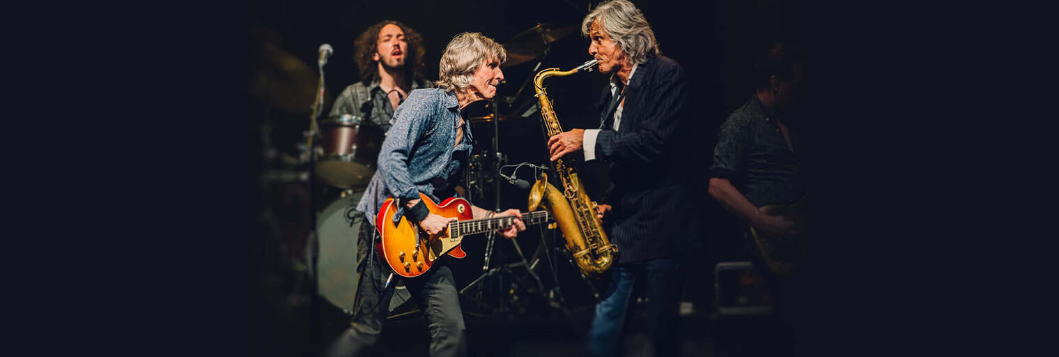 THE DIRE STRAITS EXPERIENCE